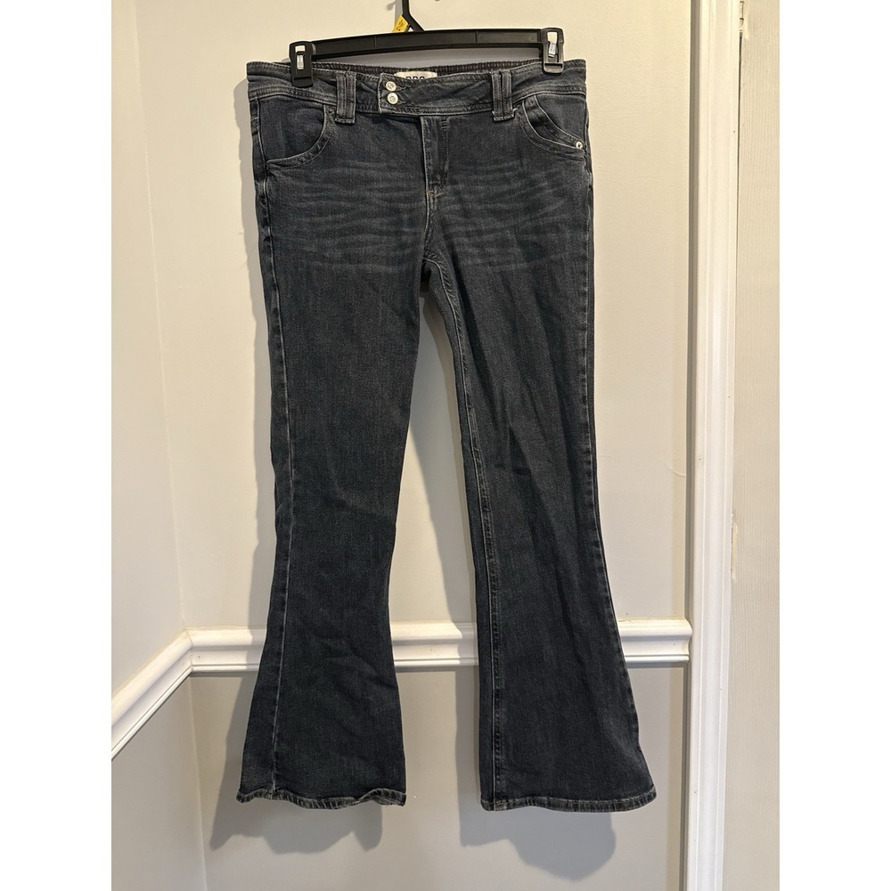 BDG Urban Outfitters High-Waisted Flare Jeans in Black Size 29W‎